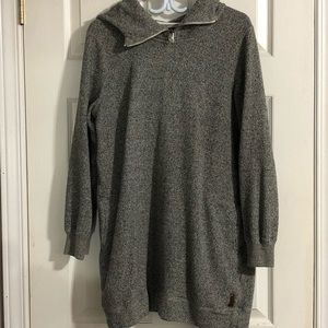 Roots long Hooded Top with Pockets